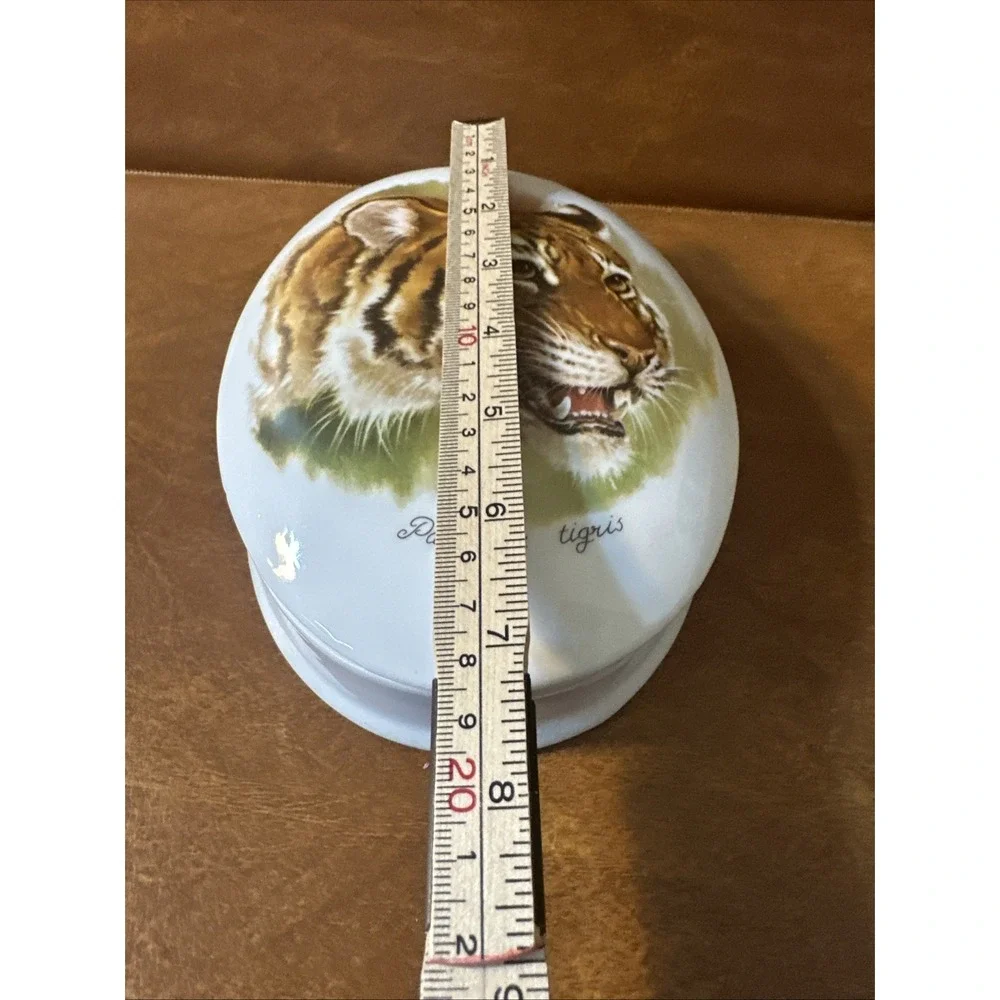 Egg Shaped Trinket Box 7.5X5.5 Panthera-Tigris On Lid